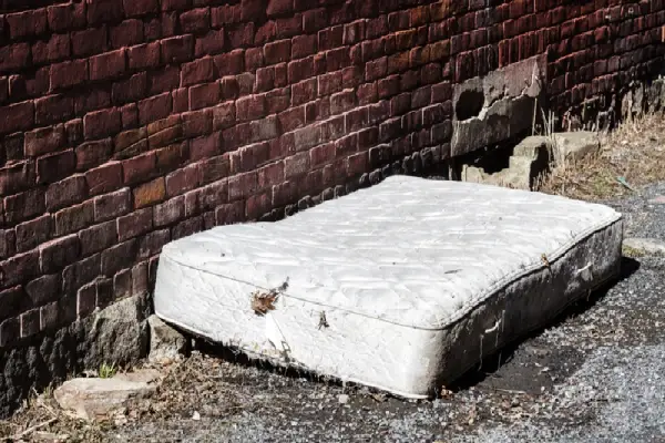 junk mattress removal in Lancaster County